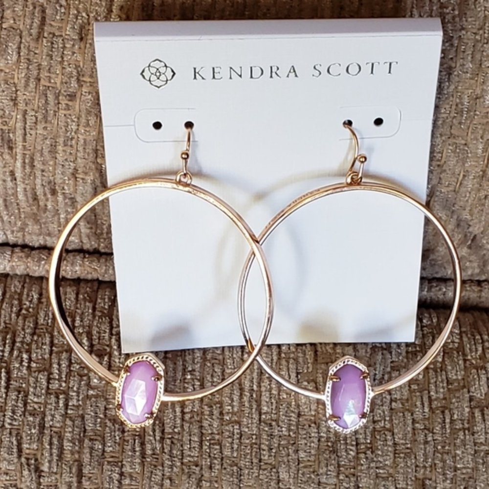 Elora rose gold earrings - Picture 3 of 3